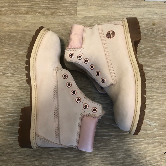 Timberland girls boots size 2 - Picture 6 of 8